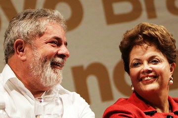 Dilma agradece “pedra sólida” de Lula, que pede 8 anos para presidenta